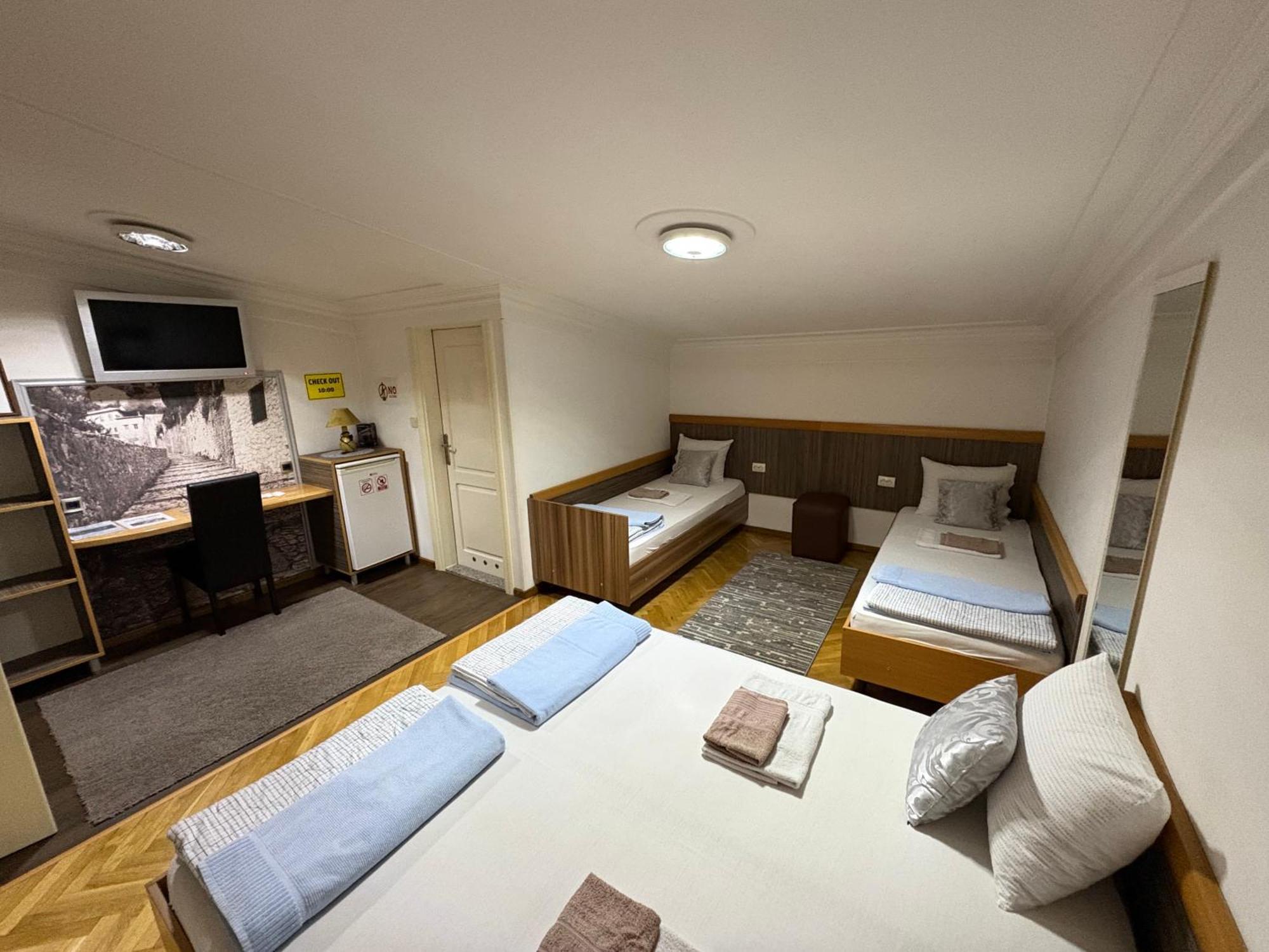 Hostel Dino Mostar Eksteriør bilde
